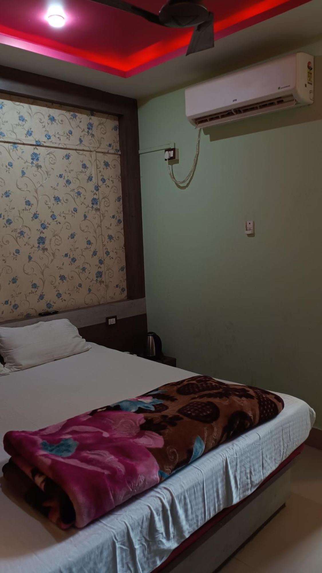 Hotel Srimanta Sankardev Majuli ภายนอก รูปภาพ